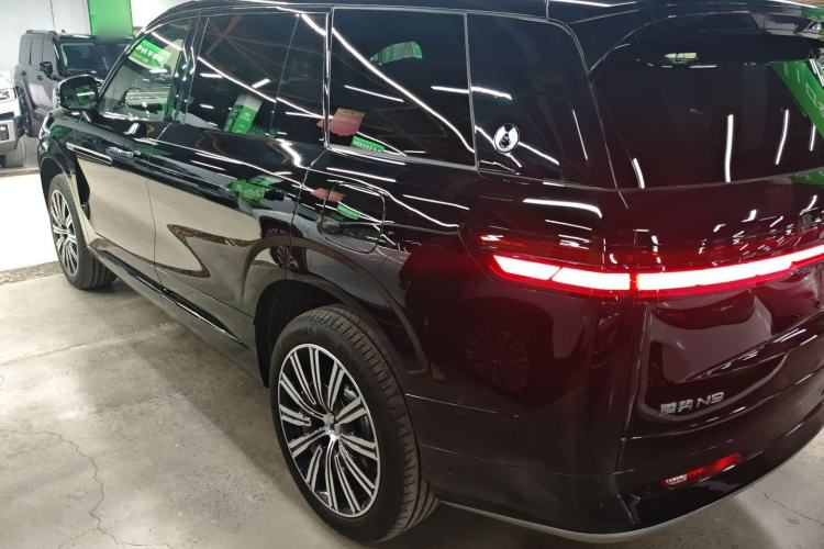 Used Denza N9 2025 Prestige Version
