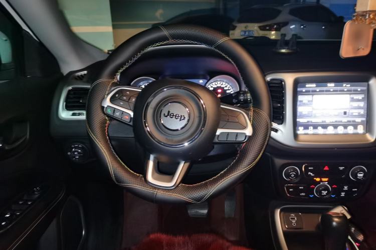 Used Jeep Compass 2017 200T Automatic Family Edition