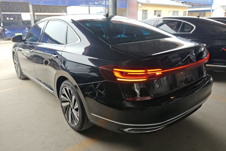 Used Volkswagen Passat 2023 Revised 330TSI Elite Edition Rear Left 45 Deg