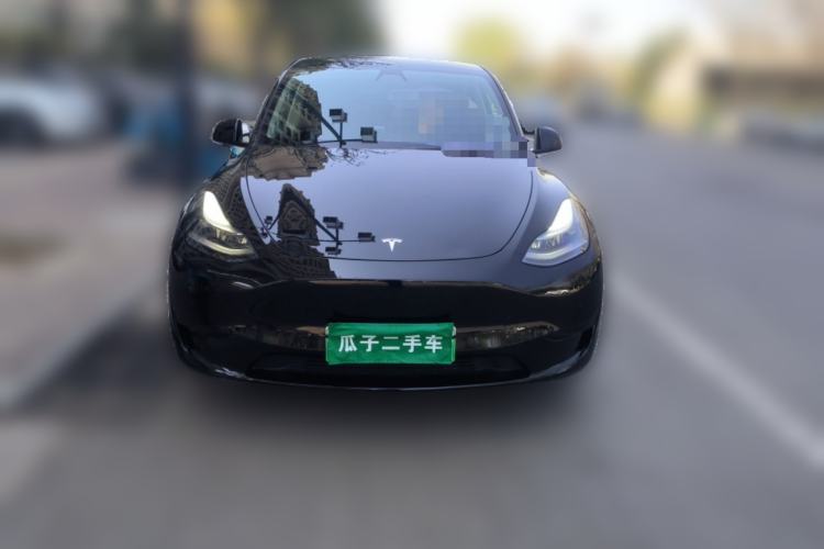 Used Tesla Model Y 2022 Rear-Wheel-Drive Version Front