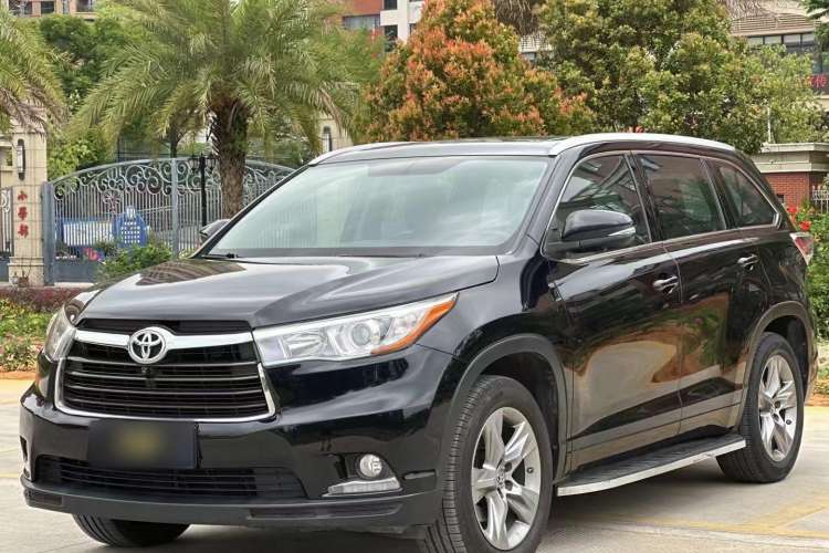 Used Toyota Highlander 2015 2.0T Two-Wheel Drive Luxury Edition 7 Seats
