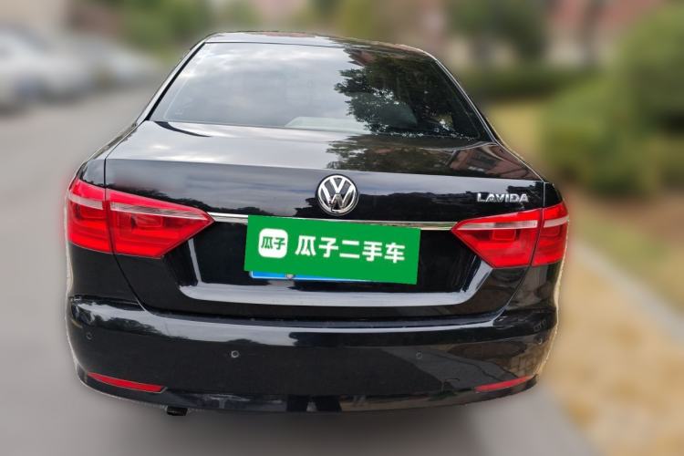 Used Volkswagen Lavida 2013 Restyled Classic 1.6L Automatic Comfort Edition
