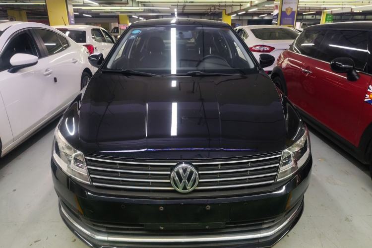 Used Volkswagen Lavida 2017 1.6L Automatic Comfort Edition Front