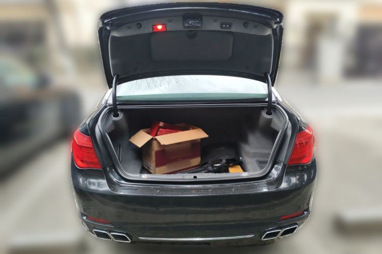 Used BMW 7 Series 2010 760Li Trunk