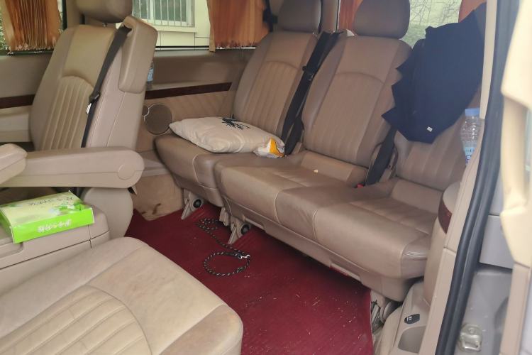 Used Mercedes-Benz Viano 2011 2.5L Navigator Edition