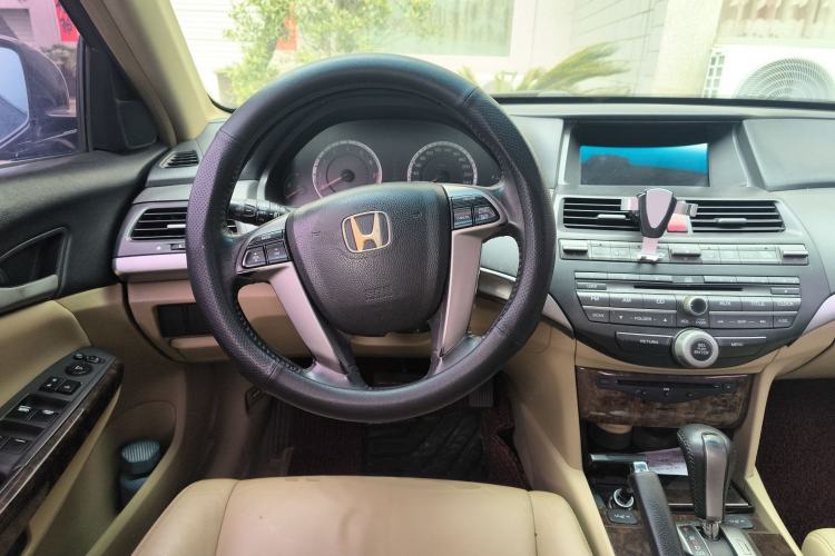 Used Honda Accord 2010 2.4L LX
