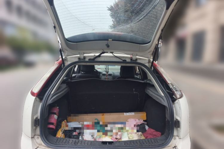 Used Ford Focus 2012 Hatchback Classic 1.8L Manual Base Model Trunk