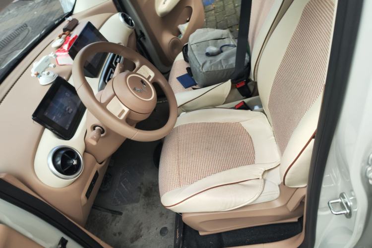Used Wuling Hongguang MINIEV 2025 Four-Door Version Zhenxiang+ Edition Left Front Seat