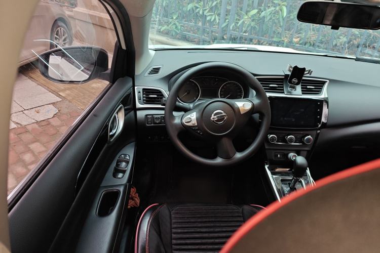 Used Nissan Sylphy 2022 Classic 1.6XL CVT Luxury Edition Steering Wheel