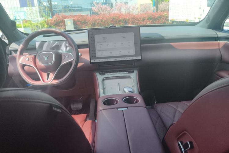 Used VOYAH Titan 2026 Model Max+ Center Console