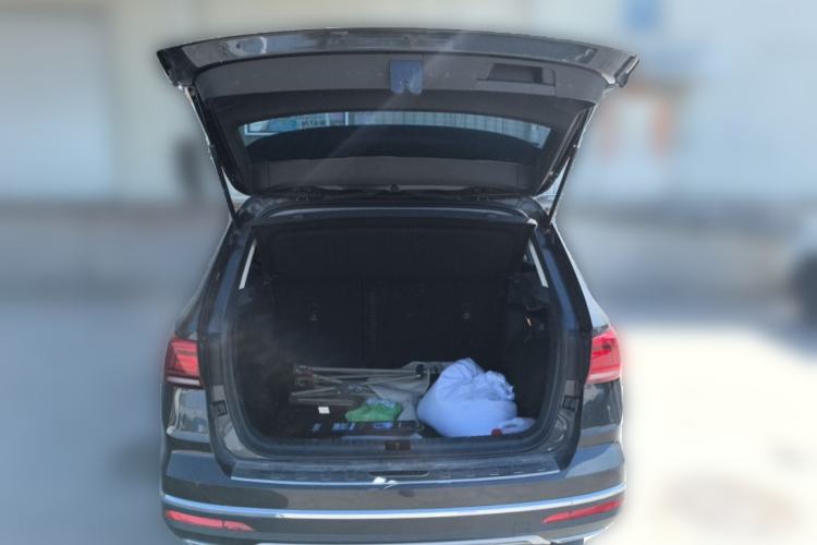 Used Volkswagen Tharu 2019 280TSI Two-Wheel Drive Flagship Version China VI Standard Trunk