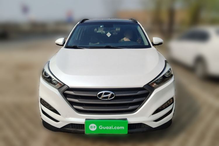 Used Hyundai Tucson 2015 1.6T Dual-Clutch Two-Wheel-Drive Smart Model
