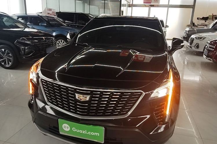 Used Cadillac XT4 2023 28T Two-Wheel-Drive Luxury Version