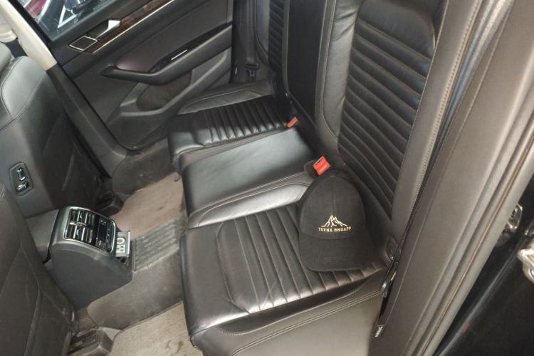 Used Volkswagen Magotan 2018 Facelift 380TSI DSG Luxury Version
