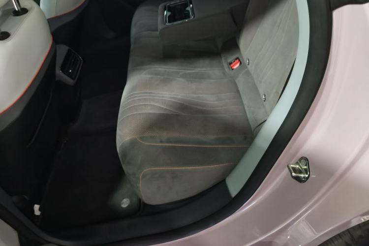 Used Geely Galaxy E8 2024 665 km Range Rear-Drive Starship Intelligent Driving Version
