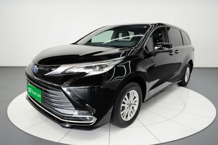 Used Toyota Sienna 2021 2.5L Hybrid Premium Edition