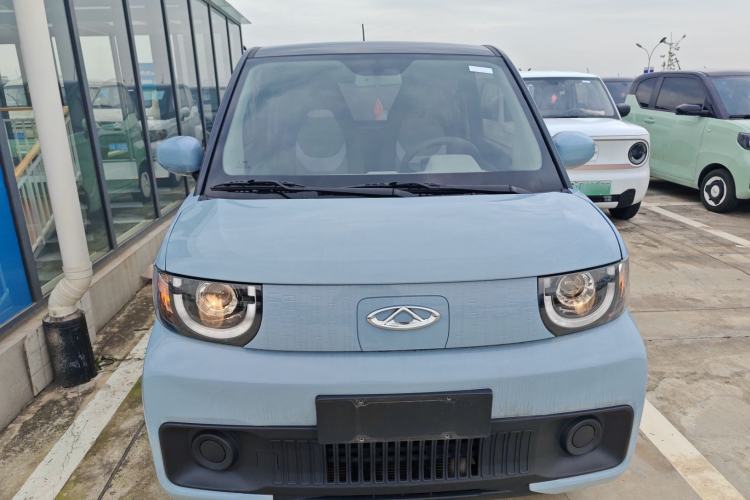 Used Chery New Energy QQ Ice Cream 2022 170km Sundae Phosphate Lithium-Ion
