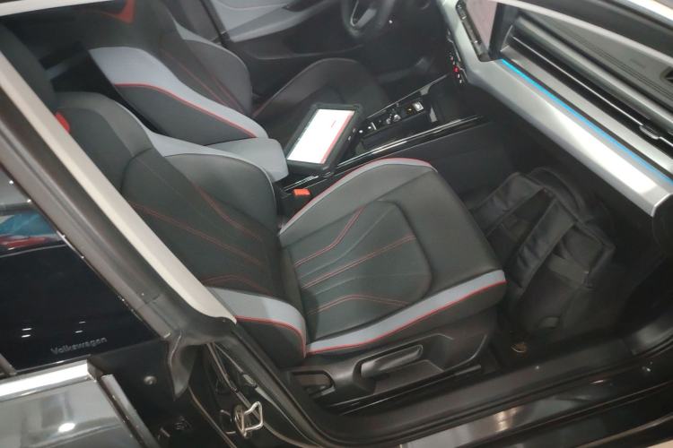 Used Volkswagen Lamando 2024 Lavida L 280TSI DSG Cool & Spicy Edition
