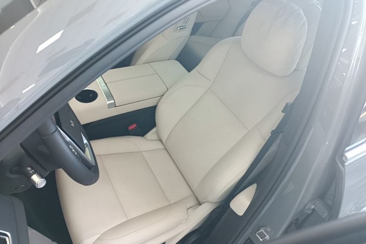 Used Li Auto L7 2025 Ultra Smart Refreshed Edition