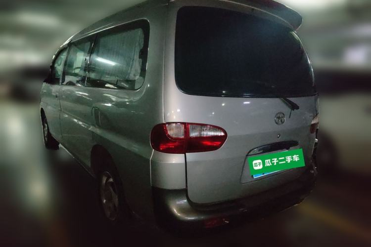 Used JAC Group Refine 2011 2.0L Shuttle Gasoline Standard Edition HFC4GA3