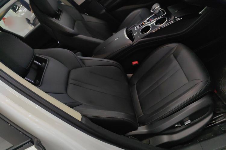 Used Hongqi HS3 PHEV 2024 PHEV 115km Jingwei Edition