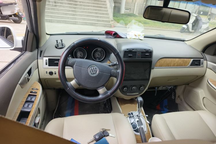 Used Buick Excelle 2015 1.5L Automatic Luxury Edition