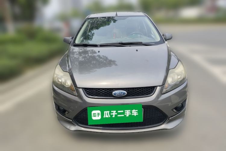 Used Ford Focus 2013 Hatchback Classic 1.8L Manual Fashion Edition Front
