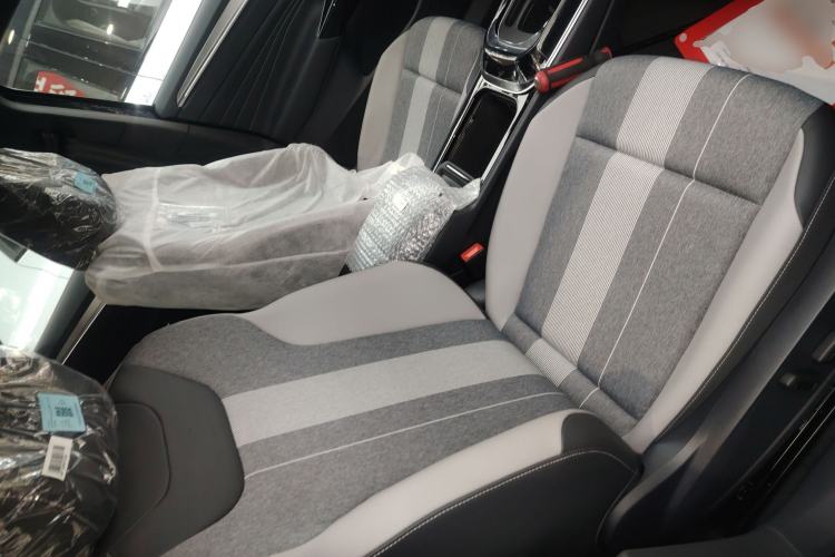 Used Volkswagen ID.4 CROZZ 2025 Pure Edition