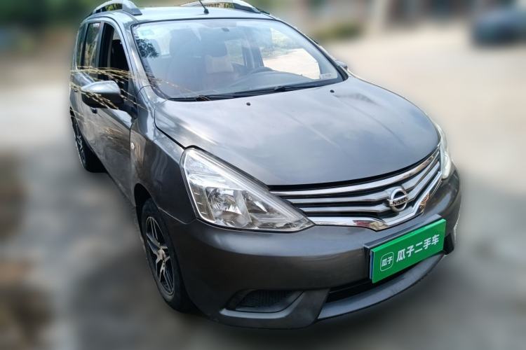 Used Nissan Livina 2015 1.6XE CVT Comfort Edition Front Right 45 Deg