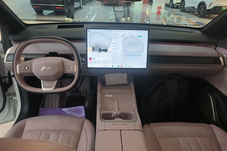 Used ONVO L60 2024 60 kWh Rear-Drive Version
