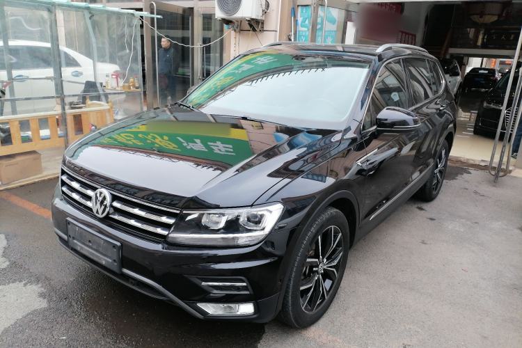 Used Volkswagen Tiguan L 2019 Revised 330TSI Automatic Two-Wheel Drive Smart & Luxury Edition China VI Standard
