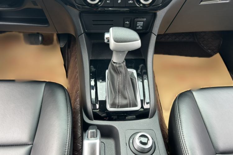 Used Isuzu D-MAX 2020 1.9T Automatic 4x4 Diesel Global HuanDong Luxury RZ4E
