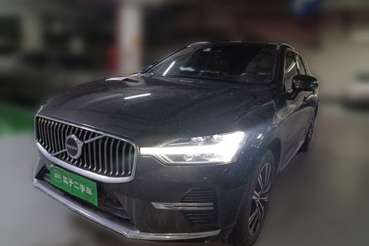 Used Volvo XC60 2022 B5 4x4 Smart Luxury Edition