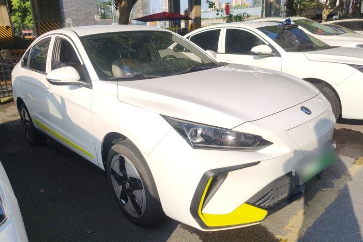 Used Dongfeng Aeolus E70 2023 Revised PRO Smart Drive Version
