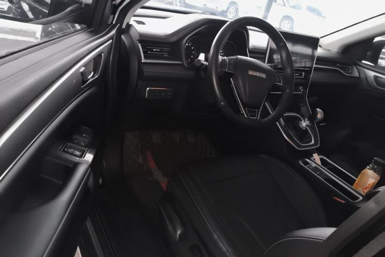 Used Haval M6 2021 PLUS 1.5T Manual Luxury Smart Connectivity Model