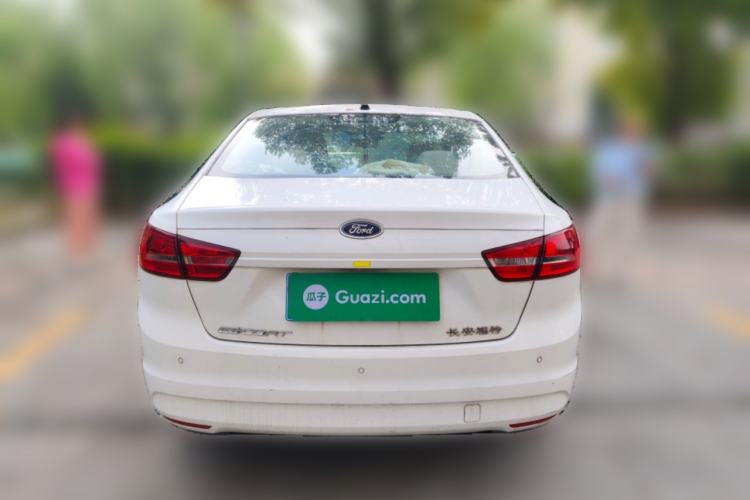 Used Ford Escort 2015 1.5L Manual Comfort Model
