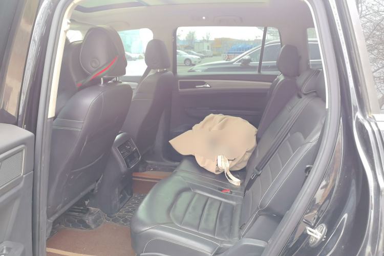 Used Volkswagen Teramont 2017 330TSI Two-Wheel-Drive Luxury Edition