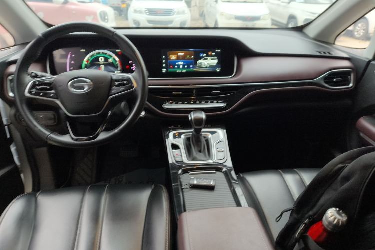 Used GAC Trumpchi M6 2023 PRO 270T DCT Luxury Edition
