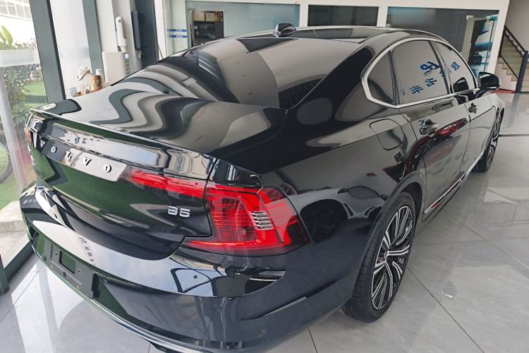 Used Volvo S90 2024 B5 Zhiyuan Luxury Edition
