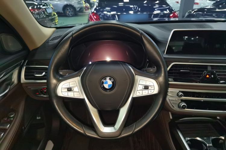 Used BMW 7 Series 2021 730Li Luxury Package
