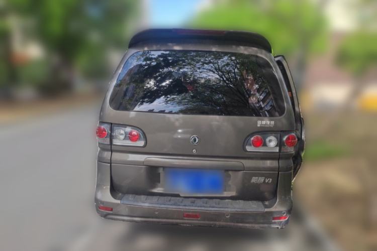 Used FORTHING Lingzhi 2016 V3 1.5L 7-Seater Comfort Model China V Standard Rear