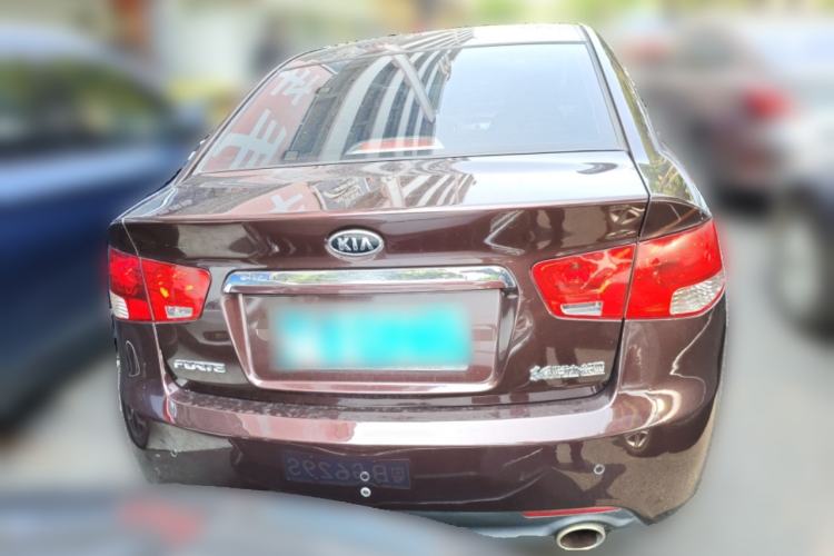 Used Kia Forte 2011 1.6L AT Premium Rear