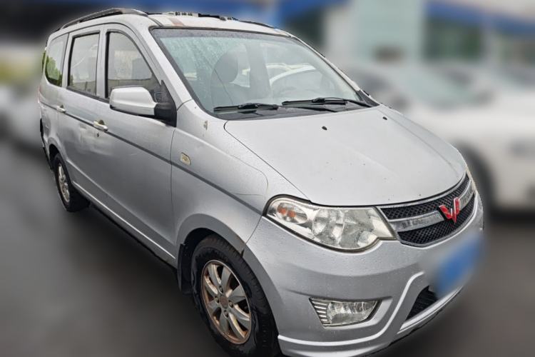 Used Wuling Hongguang 2014 1.2L S Standard Version China IV Standard Front Right 45 Deg