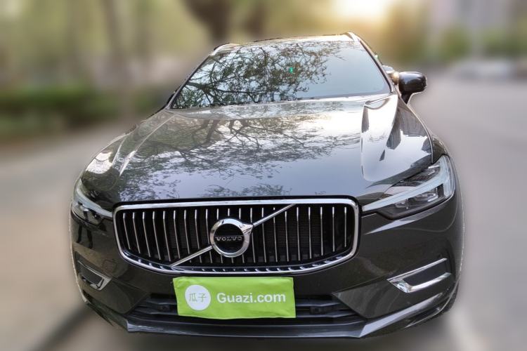 Used Volvo XC60 2021 T5 4x4 Smart Luxury Edition Front