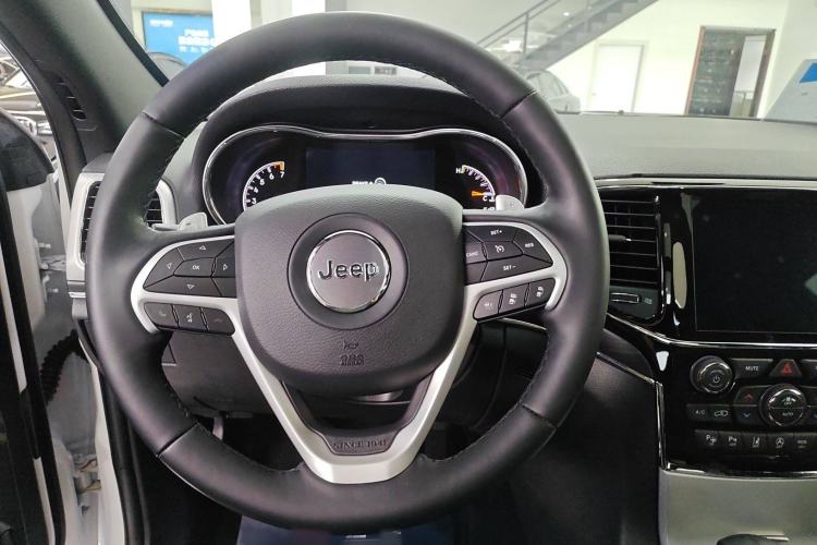 Used Jeep Grand Cherokee 2021 3.0L 80th Anniversary Edition