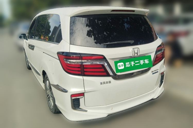 Used Honda Elysion 2019 2.0L Hybrid Luxury Edition
