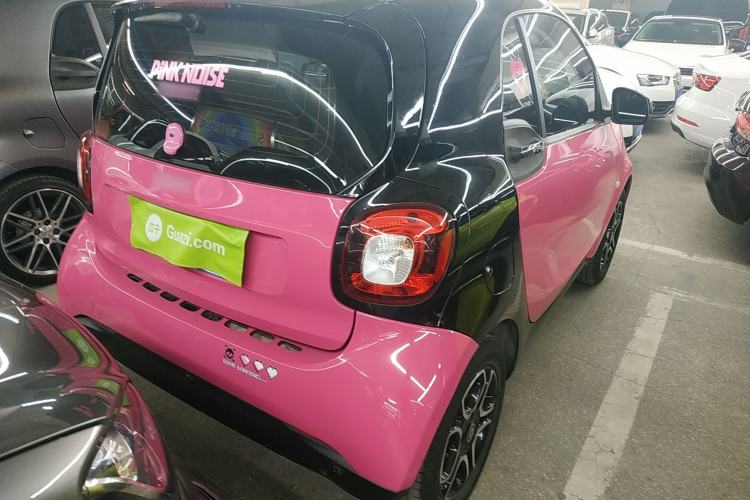 Used smart fortwo 2016 0.9T 66kW Hardtop Pioneer Edition