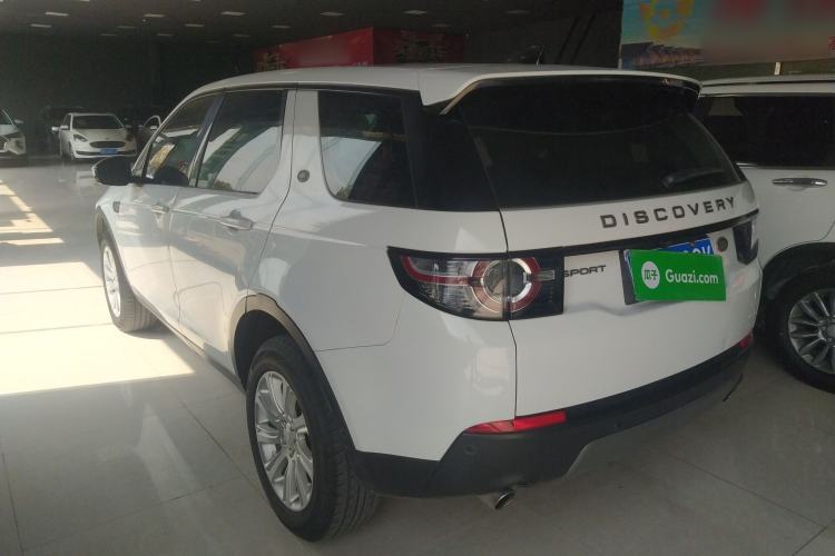 Used Land Rover Discovery Sport 2018 240 PS SE Version Exterior 2