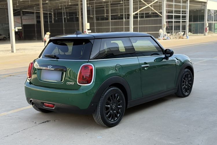 Used MINI MINI 2021 1.5T COOPER Classic Edition