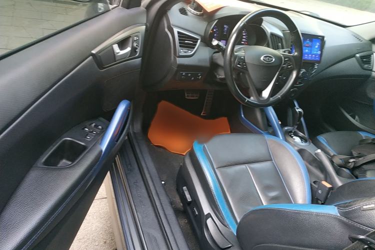 Used Hyundai Veloster 2012 1.6T Automatic Luxury Edition
